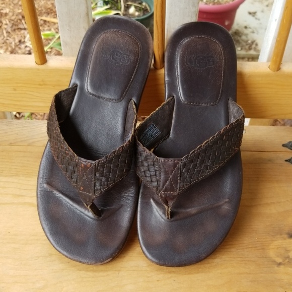 mens ugg flip flops sale